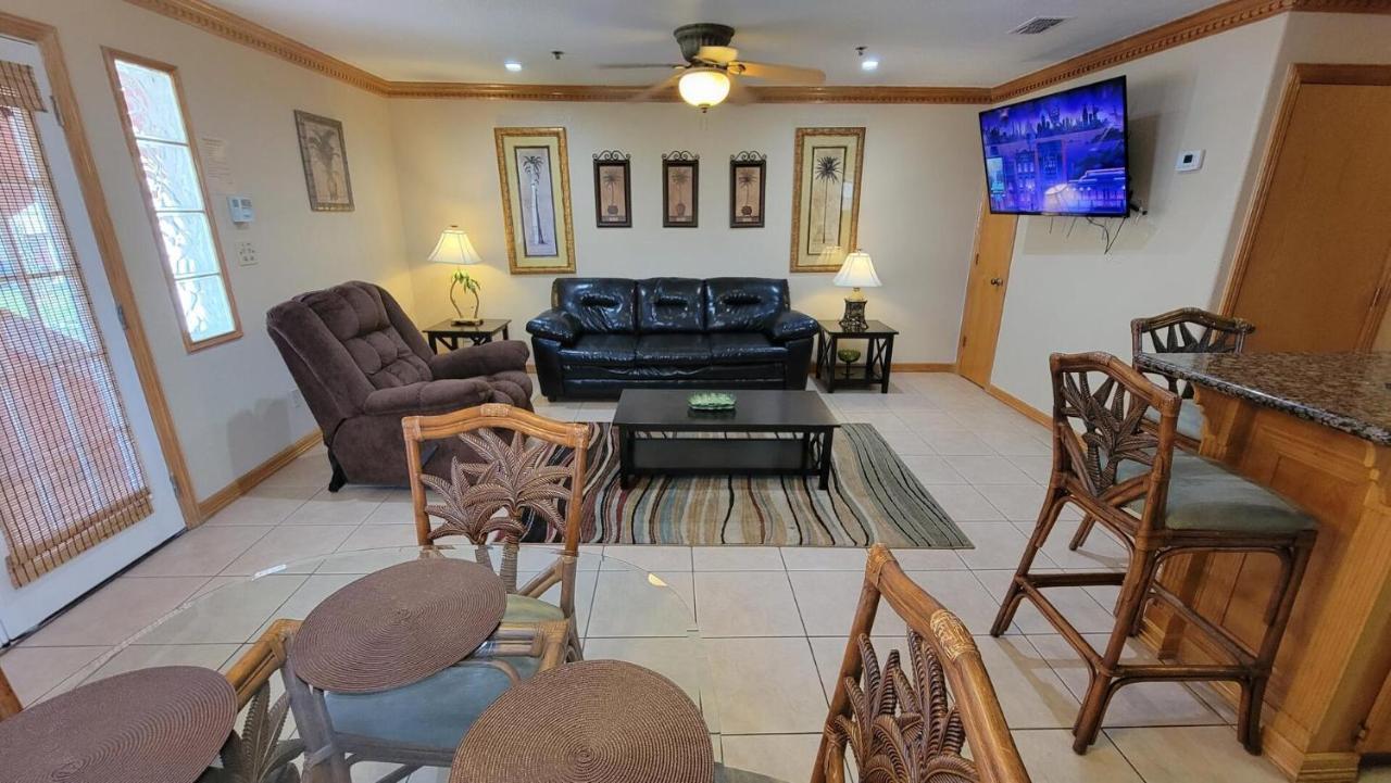 Cozy 2 Bedroom With Big Pool - Campeche Triplex Unit C Home South Padre Island Dış mekan fotoğraf